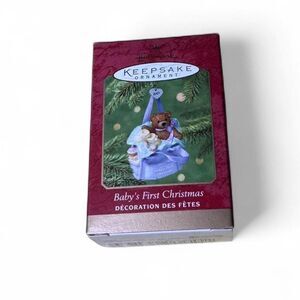 Hallmark Keepsake Ornament Babys 1s Christmas 2001 Teddy Bear in Basket with Box